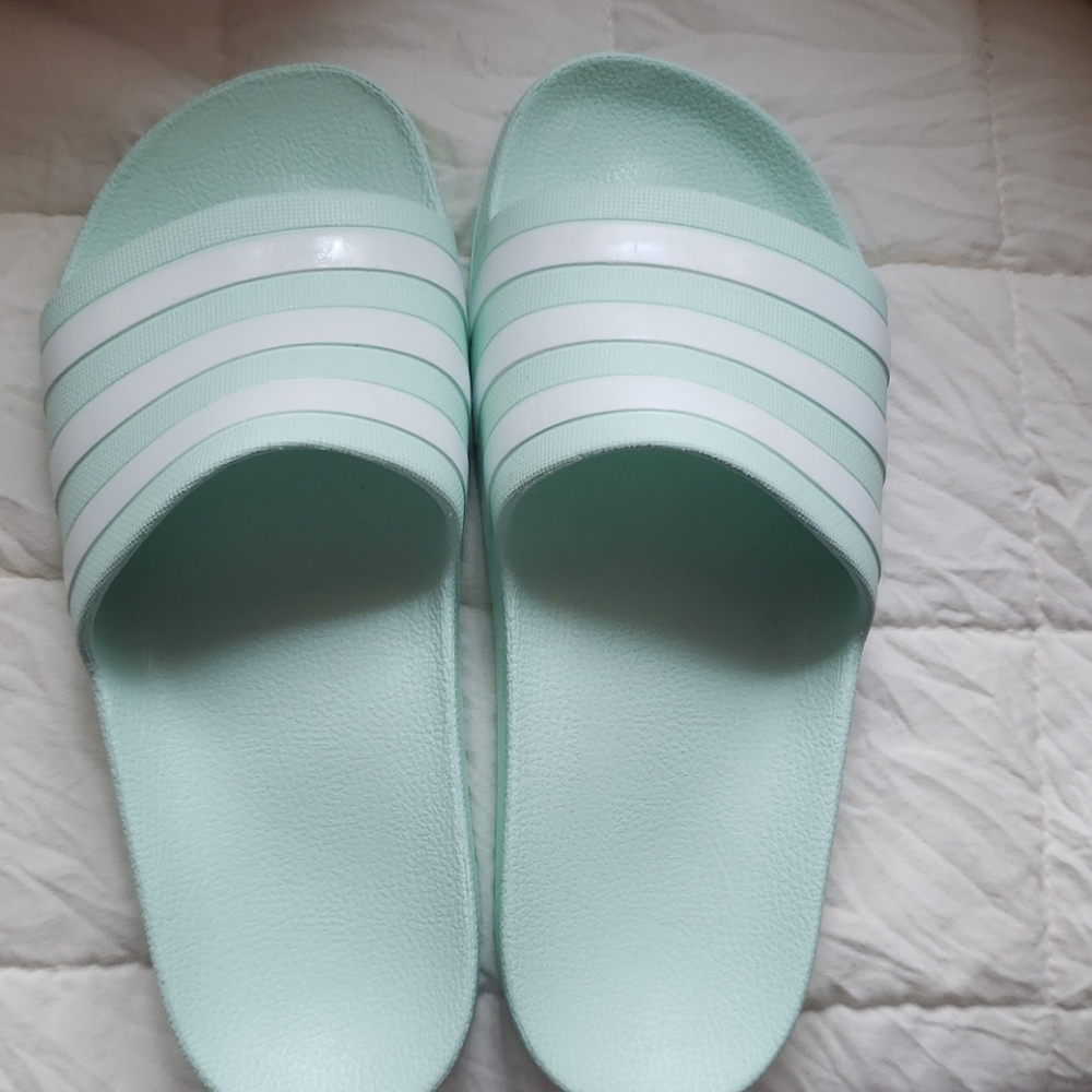 Slip-on Sandals
